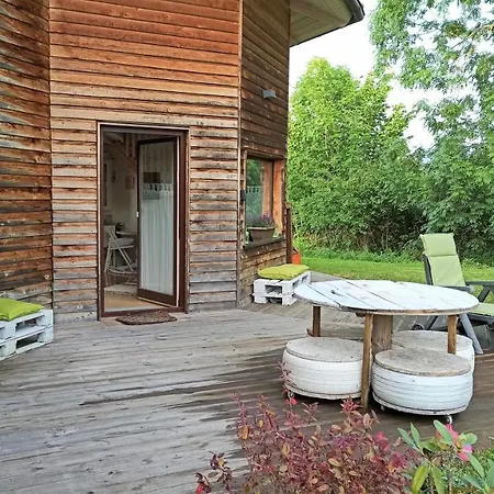 Mini Casa Con Jardin Holiday home *